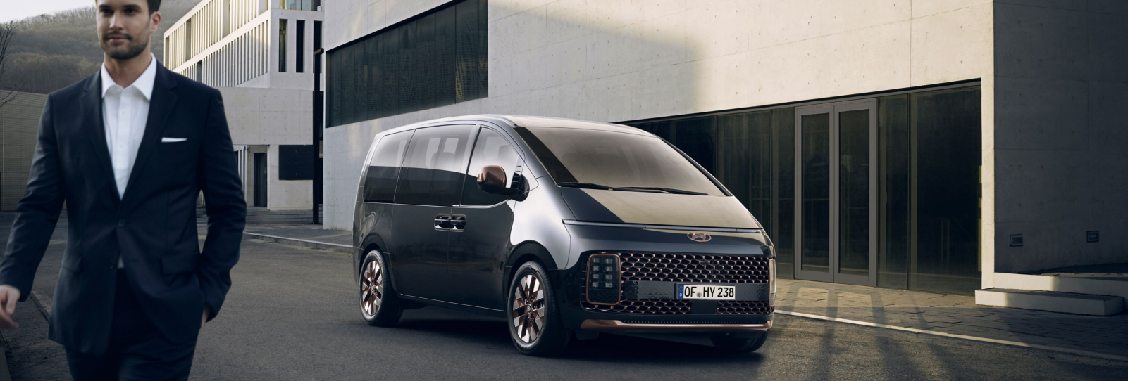 Дизайн STARIA | Футуристичний Мінівен | Богдан-Авто Кропивницкий - фото 6